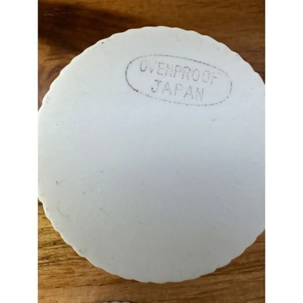Set Of 4 White Oven Proof Vintage‎ White Ramekins Baking Dishes See Photos